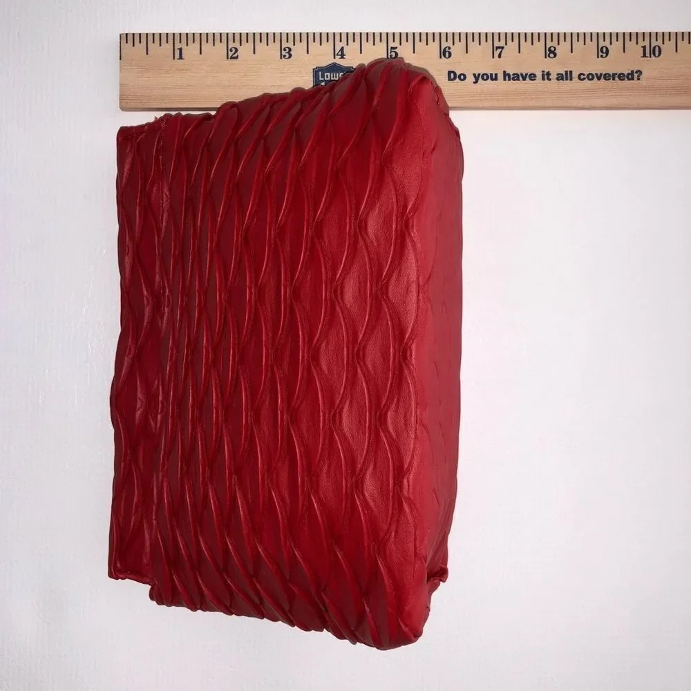 Revitalash red scallop